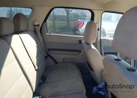 2010 Ford Escape Xlt из США, поврежденный, VIN 1FMCU0D77AKD07451